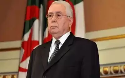 وفاة الرئيس الجزائري السابق عبدالقادر بن