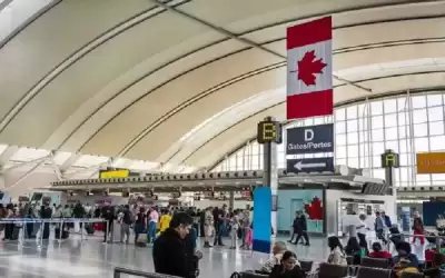 كندا تعلن رفع الحظر عن الرحلات