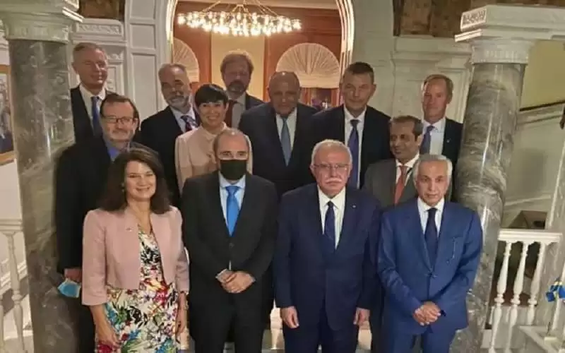 الصفدي ونظيرته السويدية يعقدان اجتماعا تحضيريا