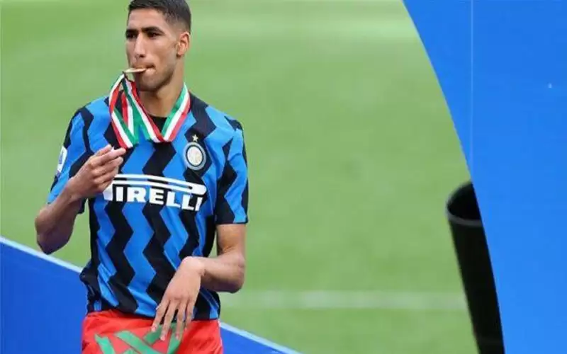 حكيمي: زيدان لم يكن وراء رحيلي