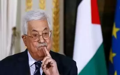 سفير للاحتلال الإسرائيلي: عباس أثبت انتهاء