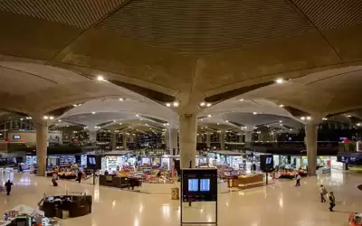 مجموعة المطار تؤكد على تطبيق أمر