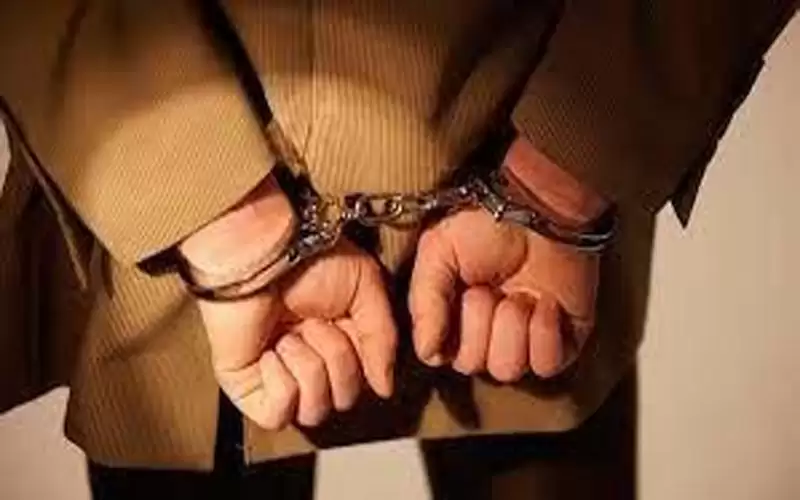 حبس موظفين اثنين بالزراعة 5 سنوات