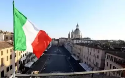 إيطاليا تدرس إقرار ميزانية إضافية
