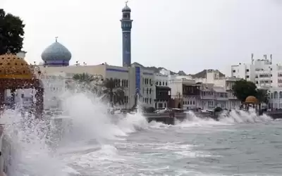 وفاة طفل في تجمعات مائية بمسقط