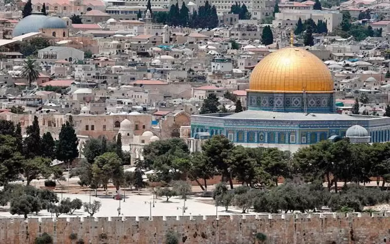 مستوطنون يقتحمون الأقصى