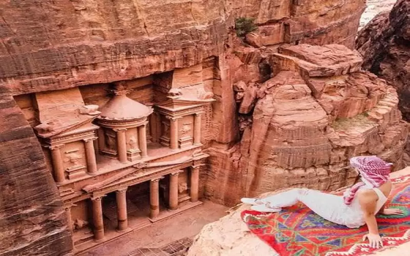 البترا تسجل أعلى عدد زوار أجانب