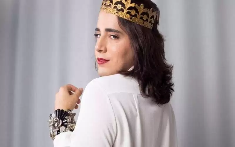 بدر خلف يتعرض للتحرش من رجل