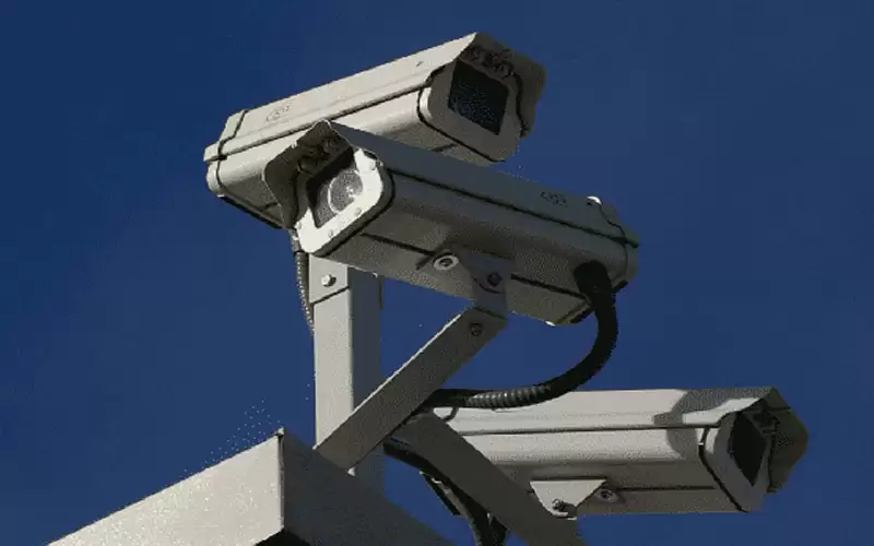 الحباشنة يبرر تركيب كاميرات بالمجمعات