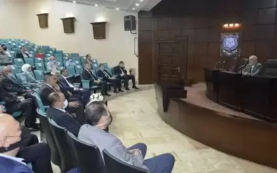 رئيس عمان الاهلية يبدأ لقاءاته مع