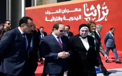 السيسي يزور الجناح الأردني في معرض