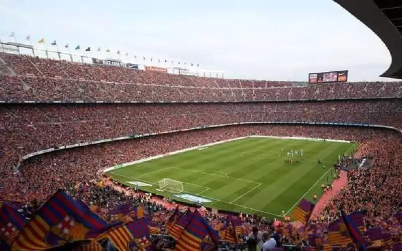 برشلونة يتخلى عن معقله لمدة عام