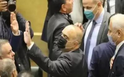 الوزراء الجدد يؤدون اليمين الساعة الواحدة