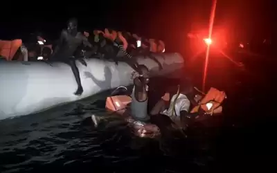 انتشال جثث 15 مهاجرا حاولوا الهجرة