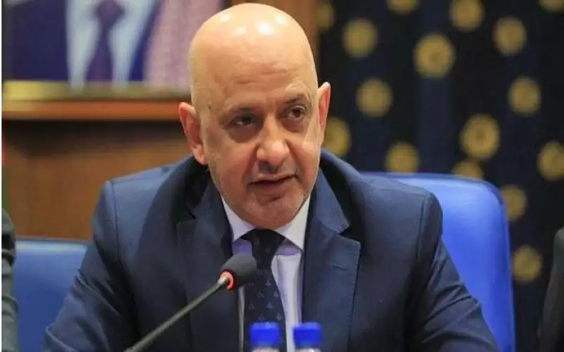 الحاج توفيق يطلب اجتماعا عاجلا بشأن