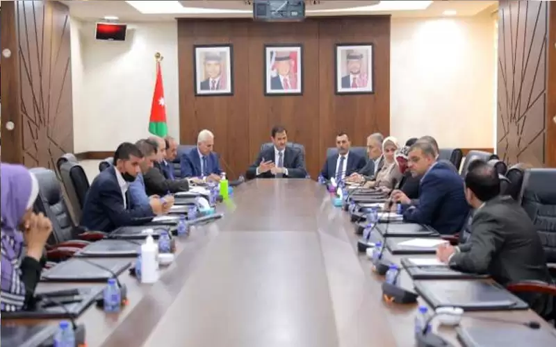 عويس: أزمة بجودة التعليم لدى خريجي