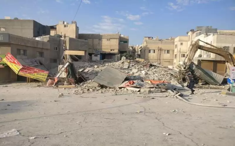 محافظ العاصمة: إزالة مبنى معرض للانهيار