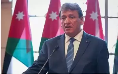 عزايزة: 93% من قطاع النقل يعود