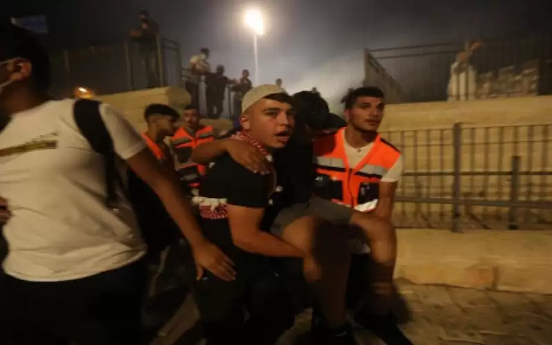 إصابة 5 فلسطينيين في القدس المحتلة