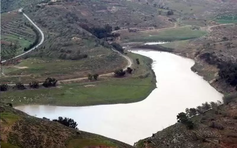 الصحة تنصح بعدم السباحة في سيل