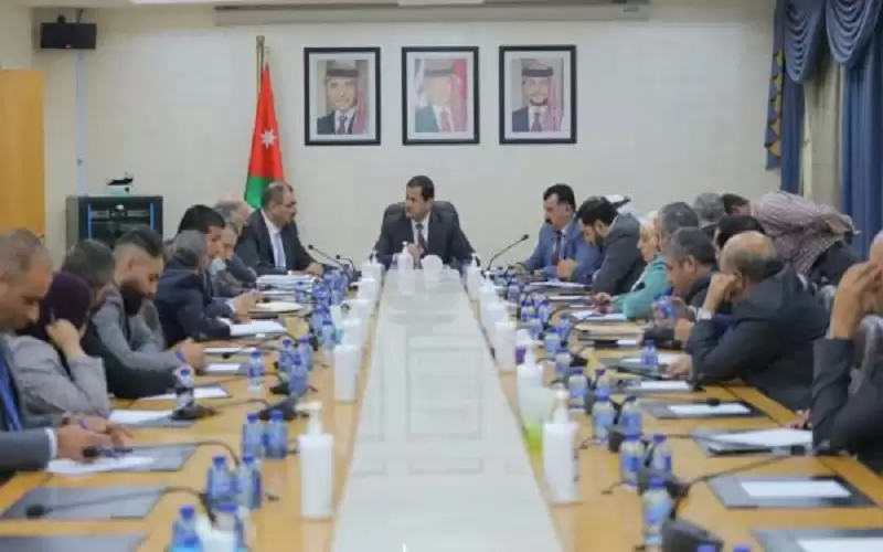 الناصر: ابلغنا 1200 معلم عند تعيينهم