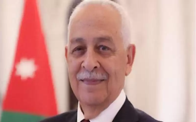 العيسوي يفتتح ويتفقد متنزهات وحدائق عامة