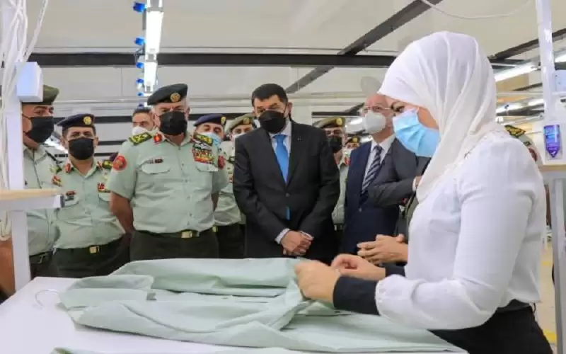 الحنيطي يفتتح المشغل العسكري في قيادة