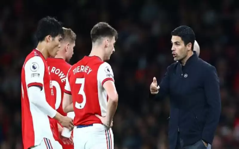 أرسنال يرفض بيع سميث رو إلى