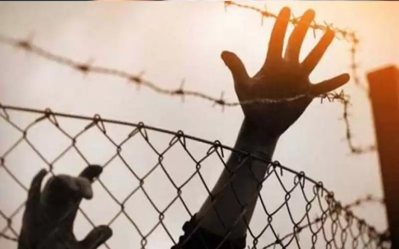 7 أسرى يواصلون إضرابهم المفتوح عن