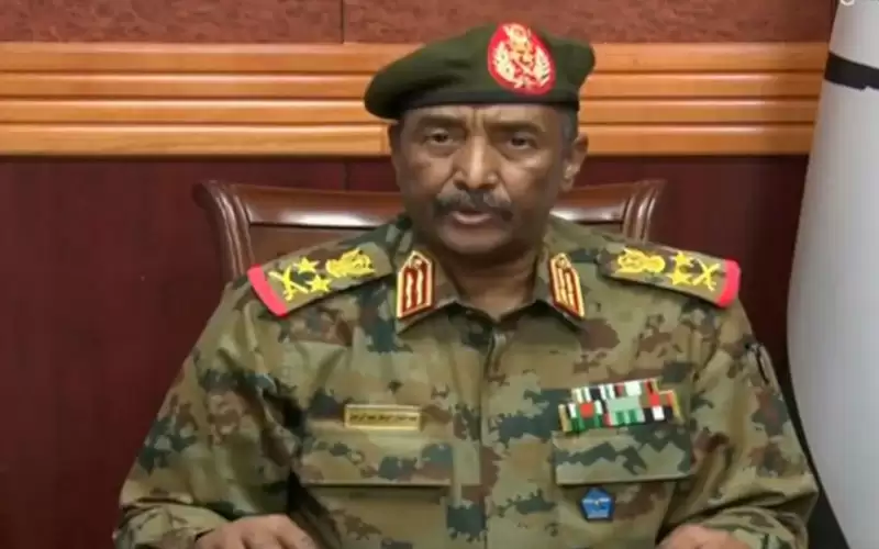 البرهان: نعلن حالة الطوارئ وحل الحكومة