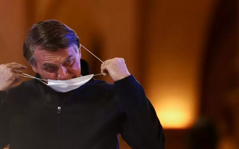 فيسبوك ويوتيوب يزيلان فيديو لرئيس البرازيل