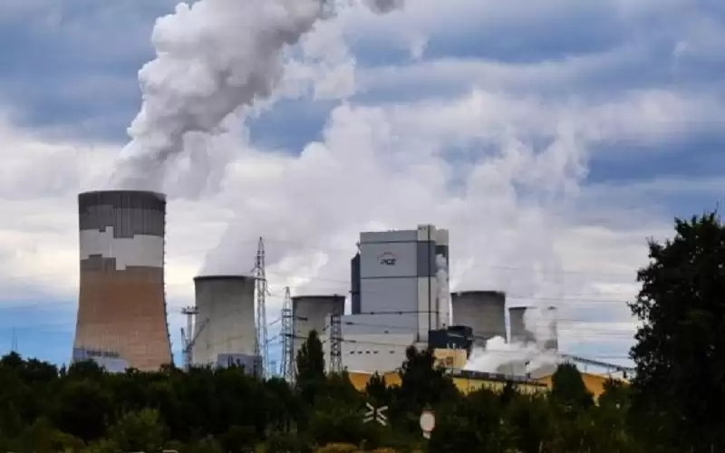 الصين تدعو لتسريع التحول الأخضر للاقتصاد