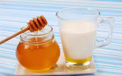 خبيرة تغذية تبدد الخرافات بشأن الحليب