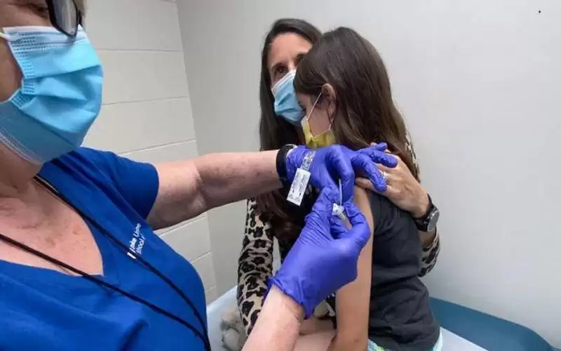 كولومبيا تسمح بتلقيح الأطفال من سن