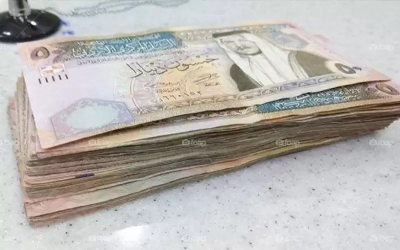 نشاط ضعيف لسوق الصرافة المحلية