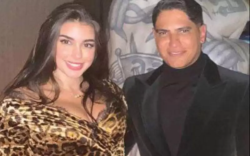 والد ياسمين صبري: “كذابة واتطلقت من