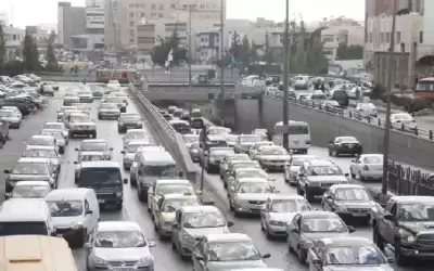 إزدحامات مرورية خانقة في شوارع عمان