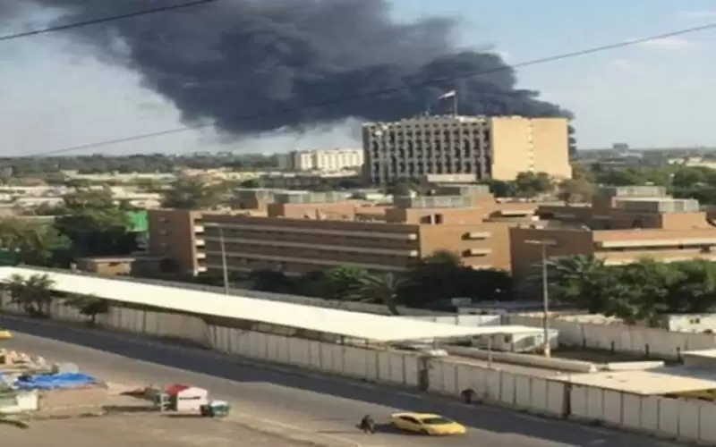 سقوط ثلاثة صواريخ بالقرب من المنطقة