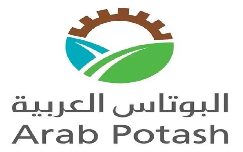 أبو هديب يثمن جهود الإدارة التنفيذية