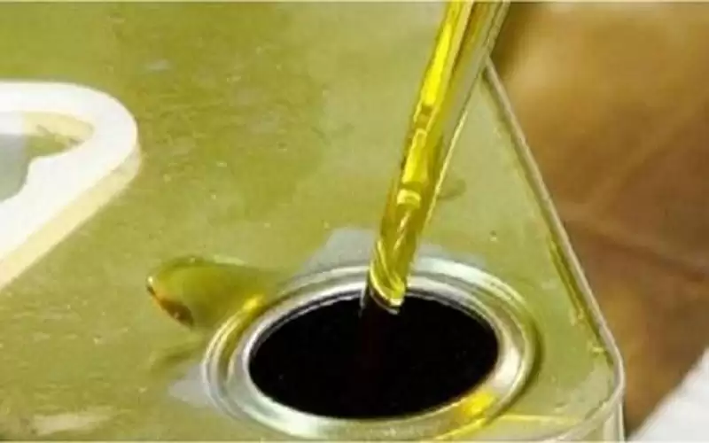 توقيف شخص بجرم غش زيت الزيتون