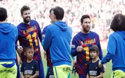 ميسي بألم: أقرب أصدقائي في برشلونة