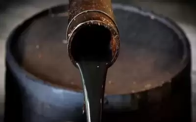 النفط يرتفع بعد رفض أوبك دعوة