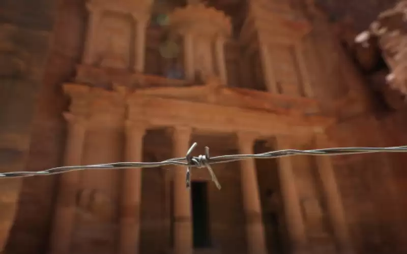 الأردن استقبل 50 رحلة لسياح أجانب