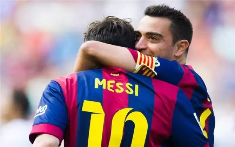 تشافي يكشف فحوى رسالة من ميسي