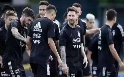 ميسي جاهز للعب أساسيا مع الأرجنتين