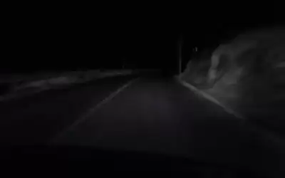 حريق بخطوط ضغط عالي تقطع الكهرباء