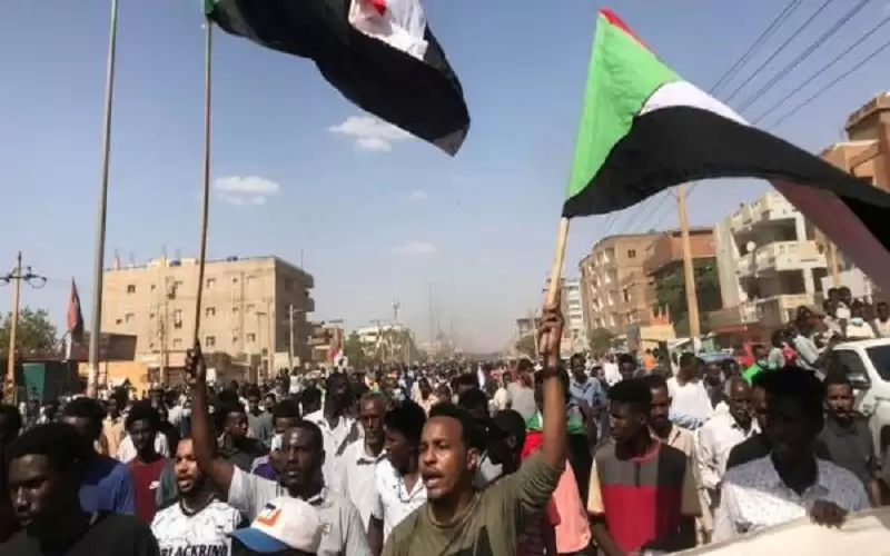 لجنة أطباء السودان: مقتل متظاهر برصاص