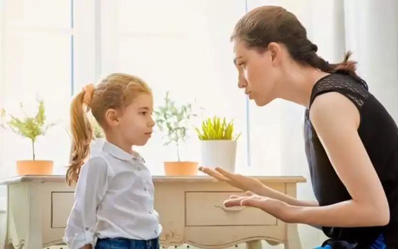 (سأخبر والدكم بذلك) جرعة مسكن بتأثيرات