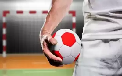 منتخب كرة اليد يستدعي 20 لاعبا
