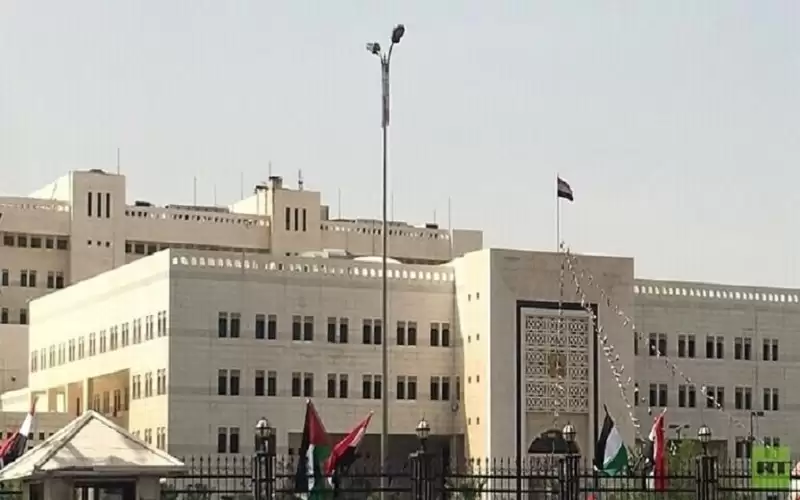 عقوبات أوروبية على 4 وزراء سوريين